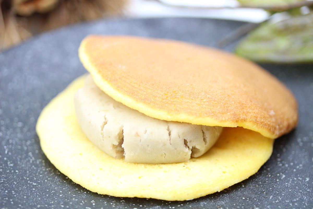 栗羽二重1本とどらやき10個入(栗5、バター5) | もちたけオンライン